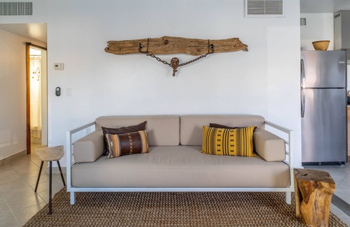 Desert Hot Springs Apartamento | Starlit Nights Getaway w/ Soaking Tub