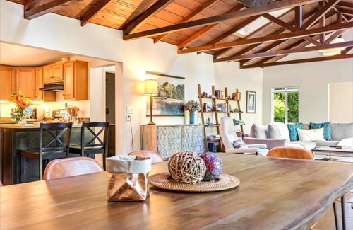 Forest Hills Casa | Starry Nights: 5-Star! FUN Family Home! Walk to River! GmRm/Pup/WiFi/Yard!
