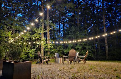 Otis Chalet De Esquí | Starry Skies, Sauna & Smores Your Fall Getaway