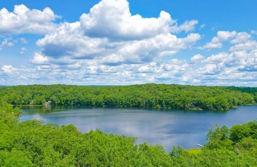 Otis Chalet De Esquí | Starry Skies, Sauna & Smores Your Fall Getaway