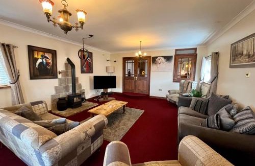 Trimdon Station Casa | Starshinezzz - Large Farmhouse County Durham