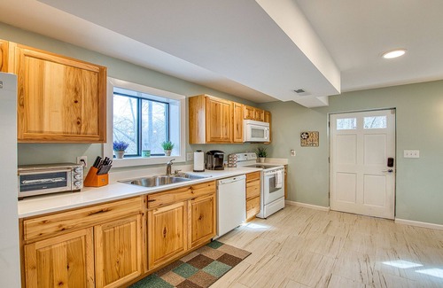Lake Junaluska Apartamento | ¡Todas las nuevas vistas 2b1b Plus!