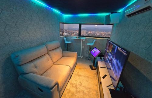 Taman Midah Apartamento | StarSuiteAC at Arte Cheras with Soundproof Karaoke, Billiard, Air-Hockey