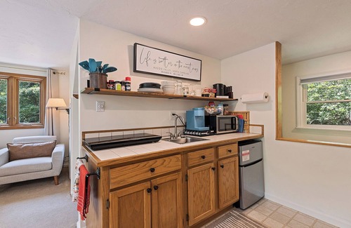 Maggie Valley Apartamento | Starswept Studio- Walk to Brewery or Breakfast, Close to GSMNP and the BRP.