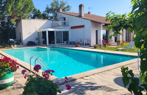 Rochefort-du-Gard Casa | Starters Discount! Luminous Villa Near Avignon, Amazing Views, Huge Pool!