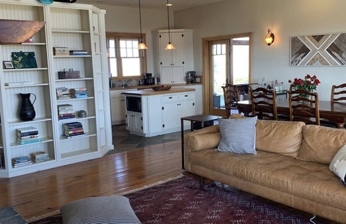 Miramonte Casa | Starview Ranch: 3 homes w/ 7 bdrms, pool, sauna, spa & gym on 50 beautiful acres