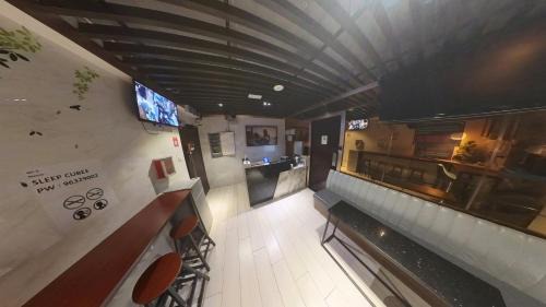 Causeway Bay Hotel | Starway Capsules
