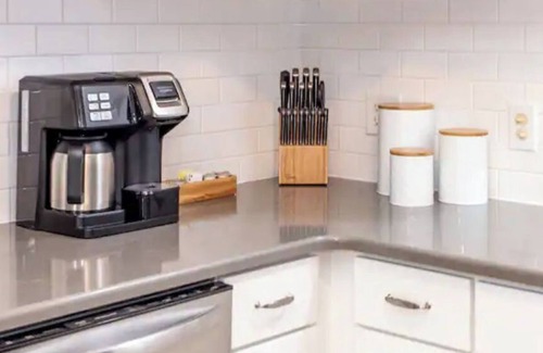 Park Forest Village Casa | State College Getaway