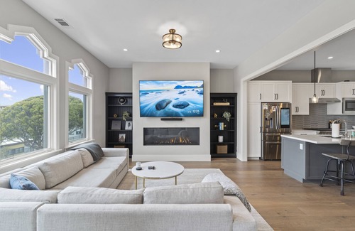 Cow Hollow Condominio | State-of-the-Art, Newly Renovated Cow Hollow Apt