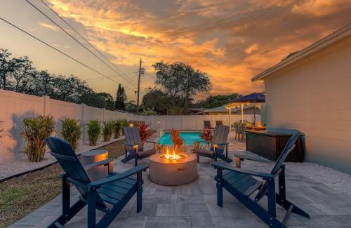 Largo Casa | State Park Hideaway with Heated Pool & Fire Pit