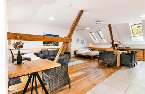 Blansko Casa | Statek Samsara