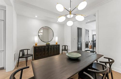 Bloomingdale Casa | Stately DC Rowhome Spacious 7BR & 4BA #DCottage