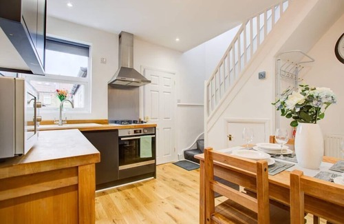 Stratford Casa | Statera Apartments - 2-Bed House in Stratford