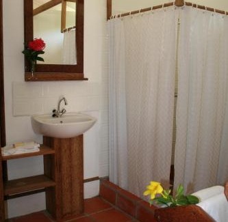 Oranjestad Cabina | Statia Lodge