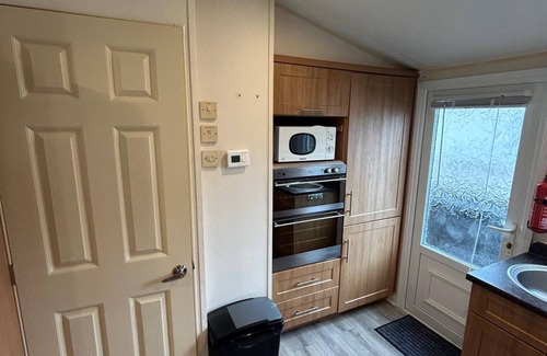 Newton Stewart Casa | Caravana-Familiar-Baño Privado-Patio