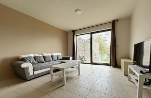 Ransart Casa | Station 64 B1 Charleroi-Airport