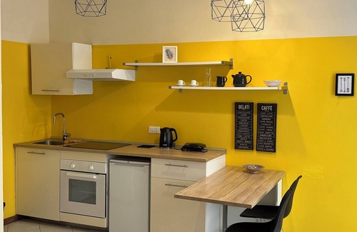 La Spezia Historic Centre Apartamento | Station Apartment West