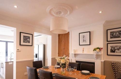 Marlow Casa | Station House - 4 Bedrooms - Great Location