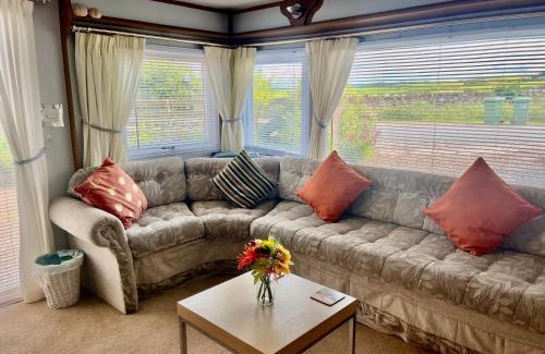 Dunbar Casa | Station House Caravan