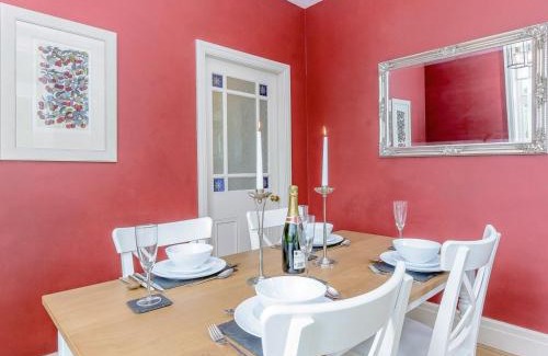 Millers Dale Casa | Station House