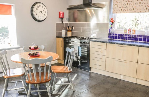Condover Cabaña | Station House