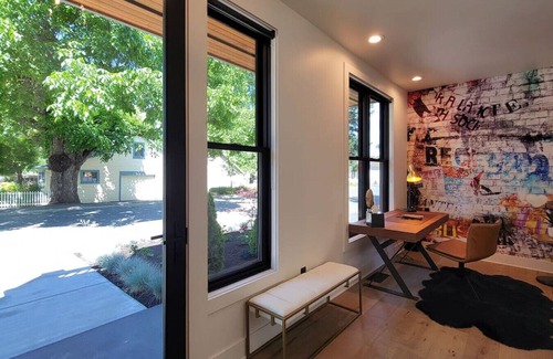 Jacksonville Casa | Station House Suite A