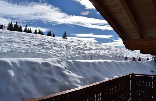 Hochkrimml Apartamento | Staudi's ski hut Top10 vacation apartment right on the slopes
