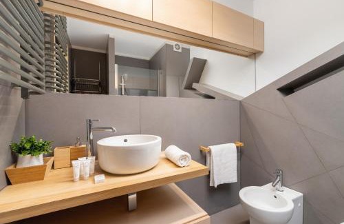 Pradnik Bialy Apartamento | Stawowa Apartment with Balcony & Parking Cracow by Noclegi Renters