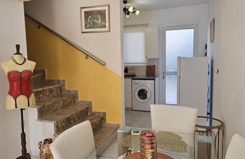 Strovolos Chalet De Esquí | STAY Alex's House