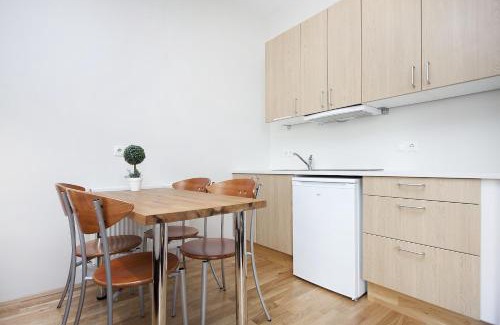 Hliðar Apartamento | Stay Apartments Einholt