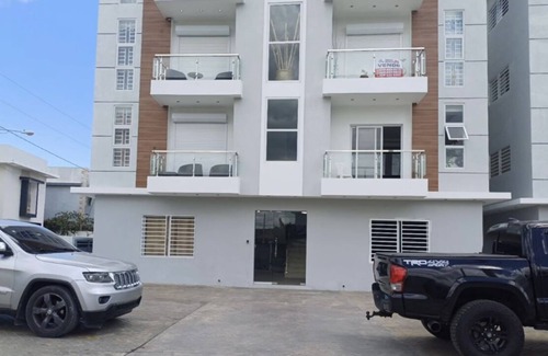 La Romana Condominio | Stay at luxurious exclusive condo 10 minute walk from caleta beach