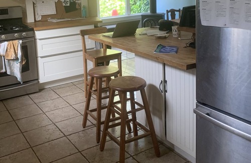 Riley Park Casa | Stay at our cabin in the city