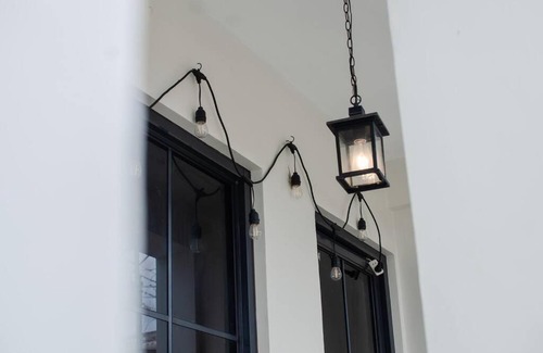 Dolores Casa | Stay At the Plaza - Benita