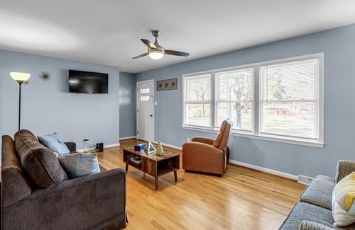 Greensboro Casa | Stay Awhile Charming Greensboro House Close to Must-See Places