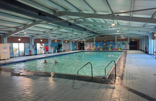 Dymchurch Casa | Stay By The Sea Beach Swimming Pool Arcade