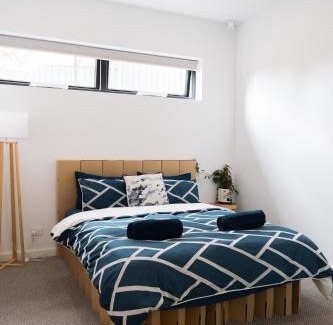 Kingston Park Apartamento | Stay by the sea in a luxe retreat