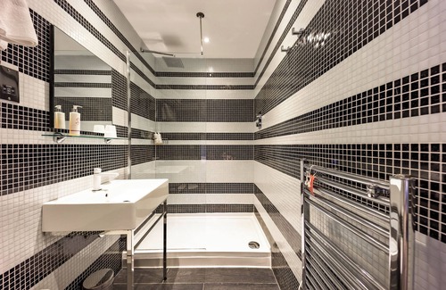 Old Town Hotel | Stay Central