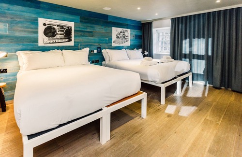 Old Town Hotel | Stay Central
