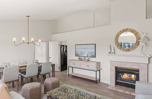 Marina Casa | Stay Close to The Beach at Marina's Sand Piper!