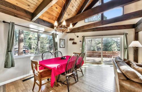 Pioneer Trail Casa | Stay Cool! AC - Foosball - Nature Escape