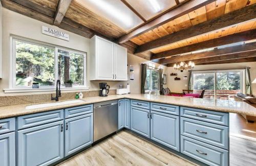 Pioneer Trail Casa | Stay Cool! AC - Foosball - Nature Escape