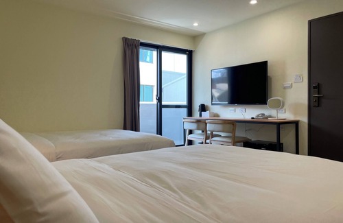 West Central District Casa | Stay Easy Inn