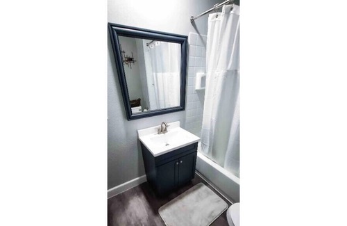Lubbock Casa | Stay for 8 in Lubbock!
