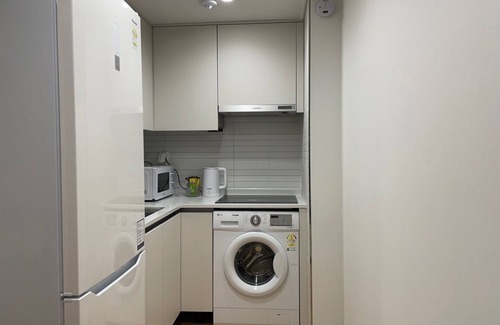 Seongnae-dong Apartamento | Stay Goyomi#Lotte Tower & World#Olympic Park#New Apartment#Asan Medical Center