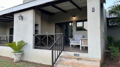 Hartbeespoort Apartamento | Stay Harties Accommodation
