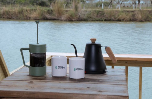 Port Isabel Cabina | Stay in a Safari Tent Near SpaceX Launch Site