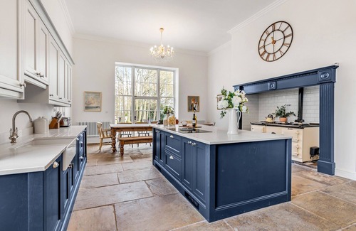 Beccles Casa | Stay in a Stunning Historic Suffolk Mansion