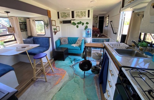 Paonia Casa | Stay in Grace: Beautiful Renovated Camper in Mountain Wine Country of Paonia