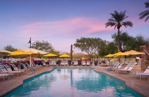 Desert Ridge Complejo | Stay in Style and Comfort at the Marriott's Canyon Villas in the North Phoenix
