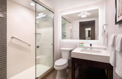 South of Market Casa | Stay in the Heart of Mission Bay
